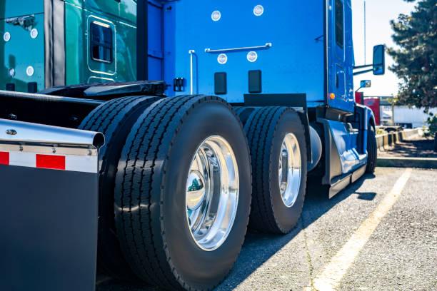 A Importância do Baú de Carga Seca para o Transporte Eficiente de Mercadorias