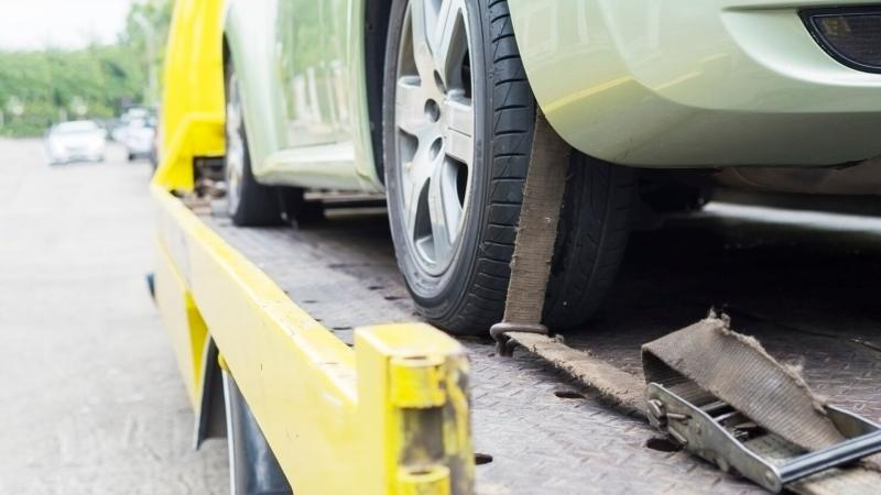 Carretinha Reboque Transporte de Carros Plataforma Ideal para Seus Deslocamentos