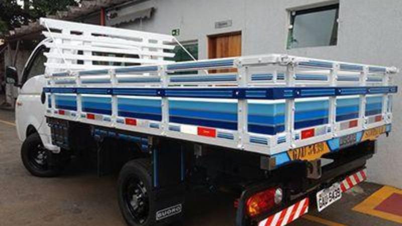 Fabricante de carroceria de madeira qualificado para suas necessidades