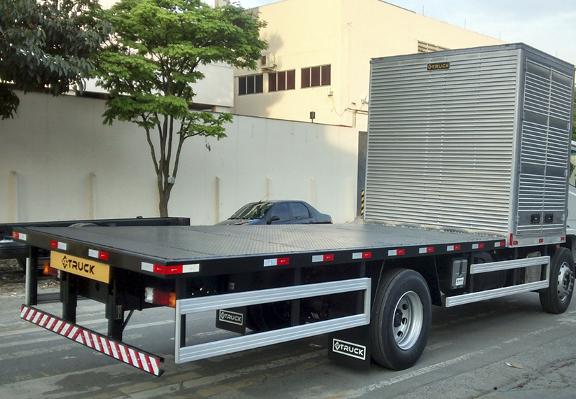 Carroceria grade baixa para truck à venda