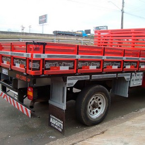 Carroceria grade baixa Carroceria grade baixa